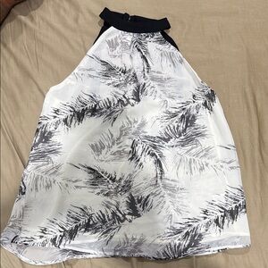 Entro Black and White A-Line Top